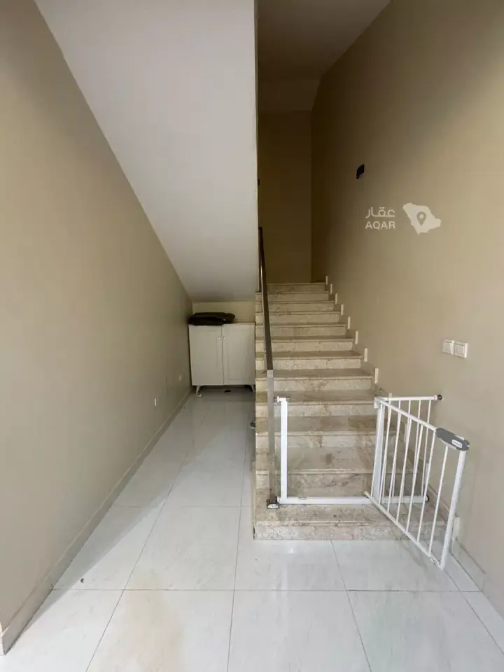 3 bedroom villa in Al Janadriyah, Riyadh 24