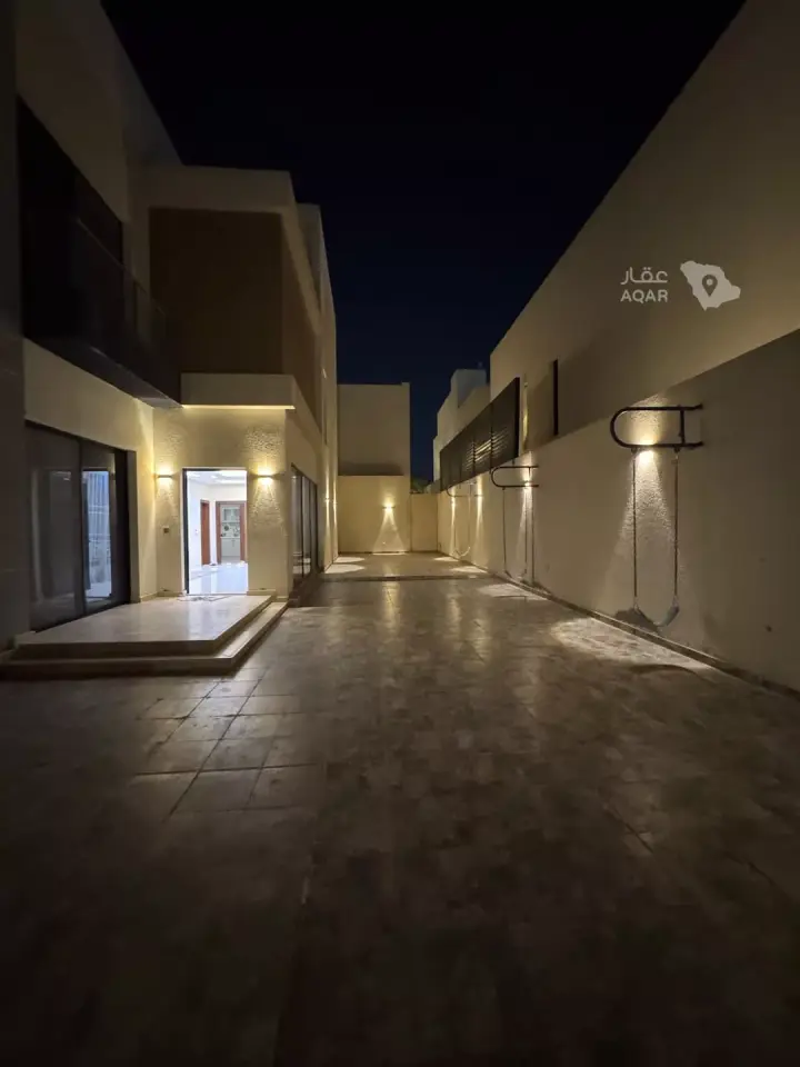 3 bedroom villa in Al Janadriyah, Riyadh 5