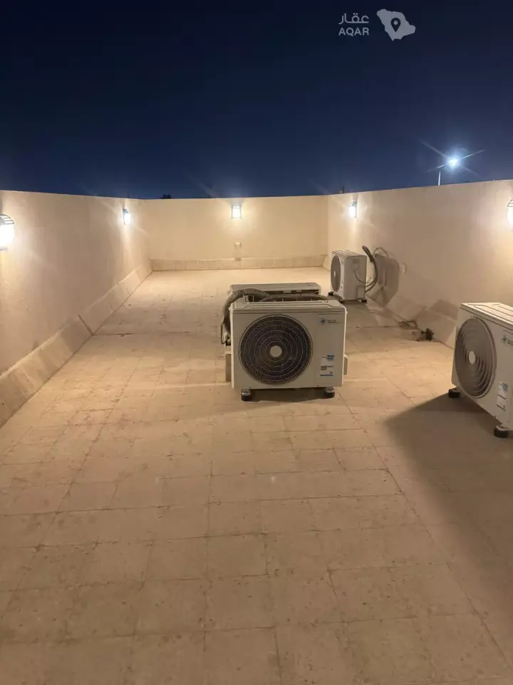 3 bedroom villa in Al Janadriyah, Riyadh 30