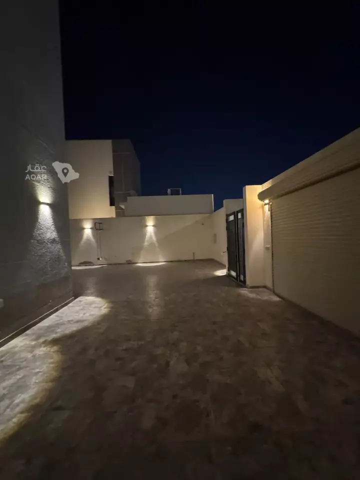 3 bedroom villa in Al Janadriyah, Riyadh 4