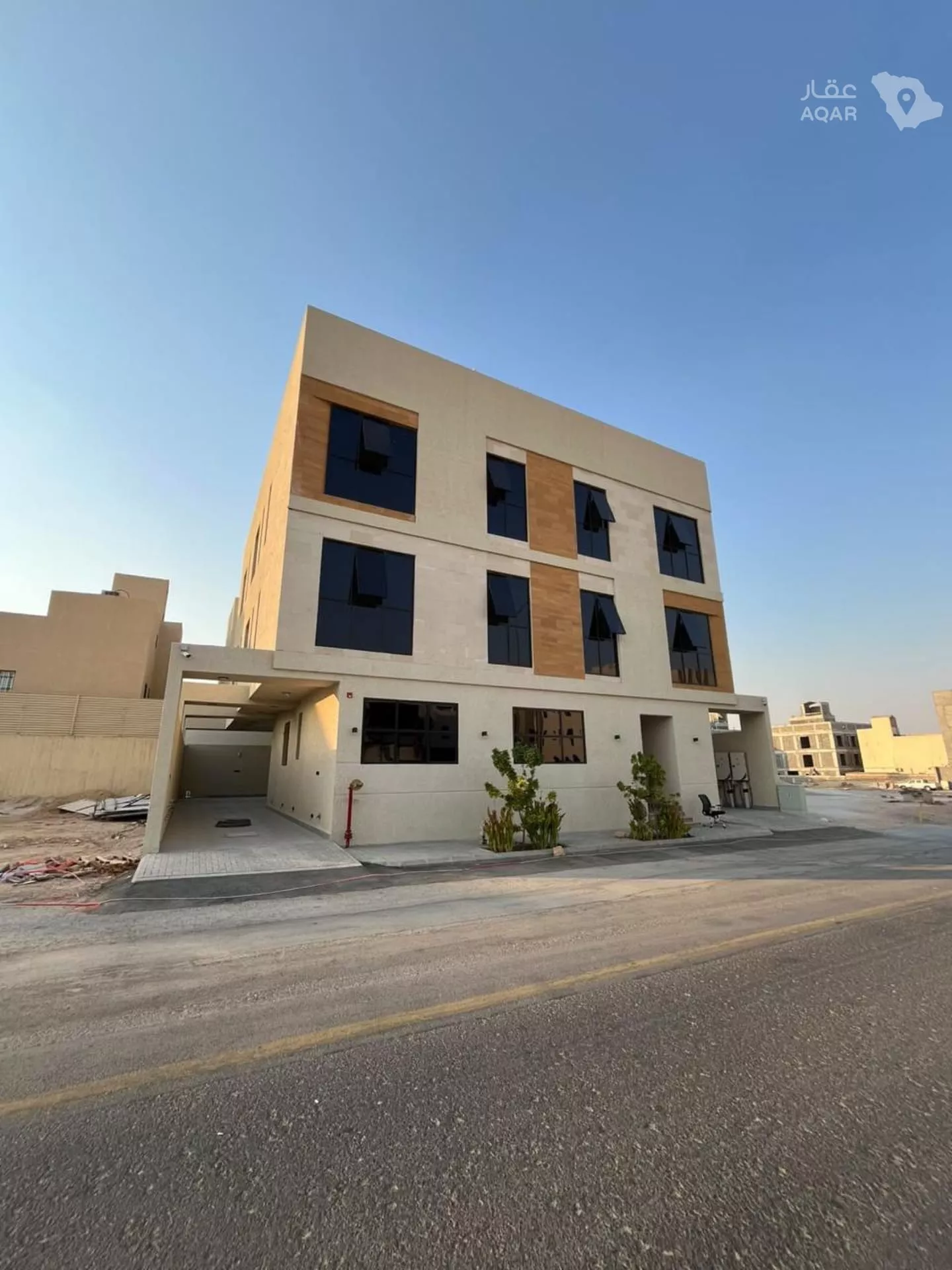 عقار 15 غرف في المهدية، الرياض 3