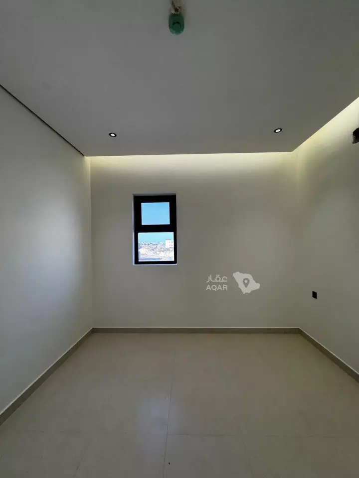 30 bedroom building in Dahiat Namar, Riyadh 9