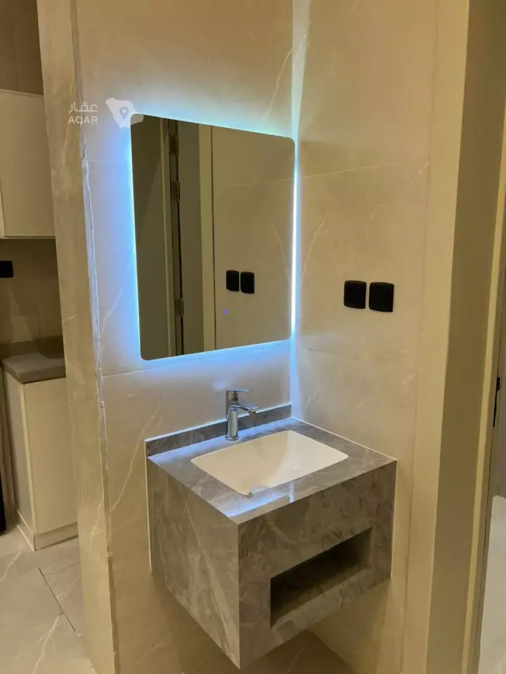 30 bedroom building in Tuwaiq, Riyadh 2