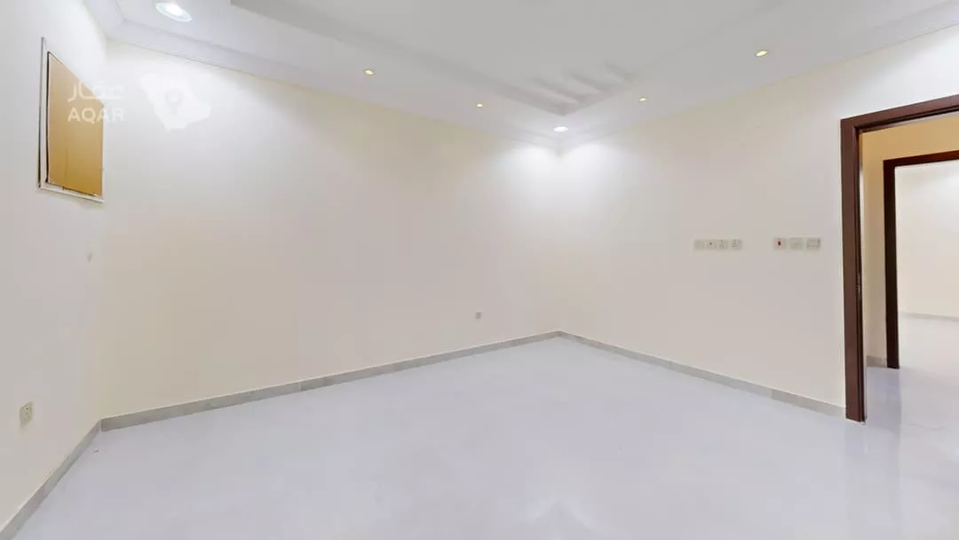 عقار 46 غرف في الورود، جدة 6