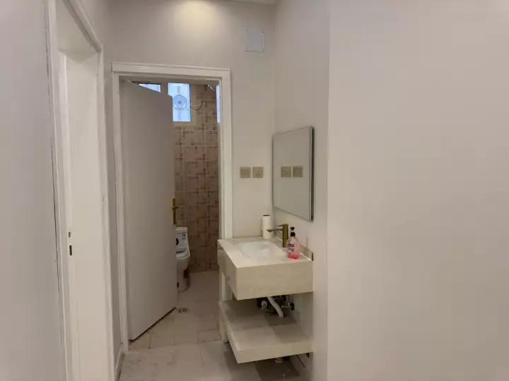 3 bedroom apartment in Al Rehab, Qassim Region 5