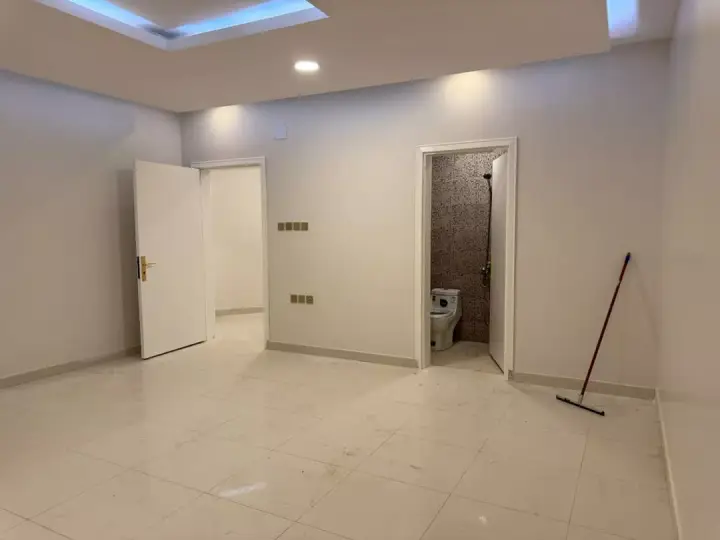 3 bedroom apartment in Al Rehab, Qassim Region 7