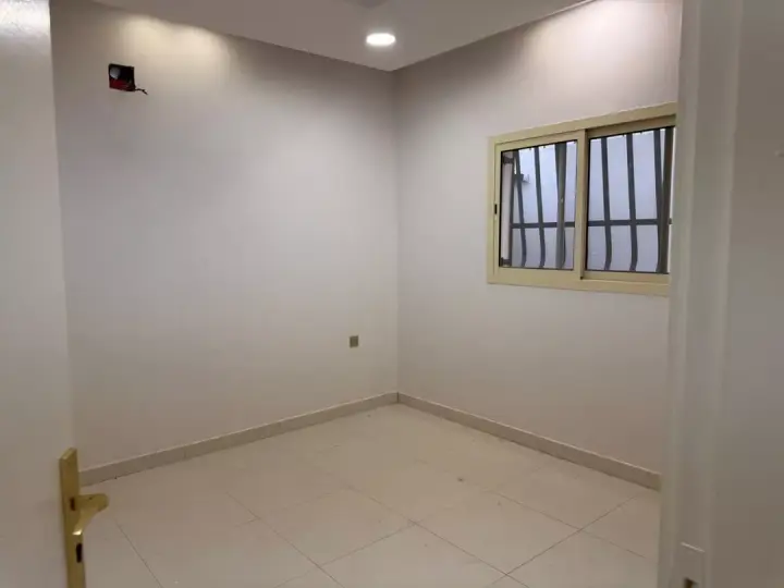 3 bedroom apartment in Al Rehab, Qassim Region 9