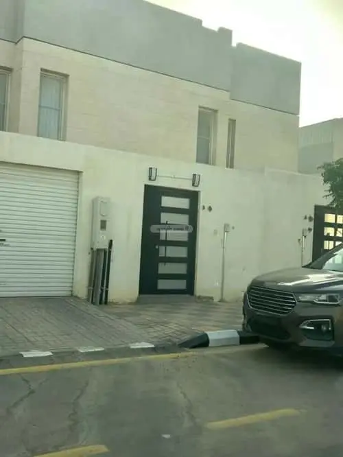 4 bedroom villa in Khuzam, Riyadh 8