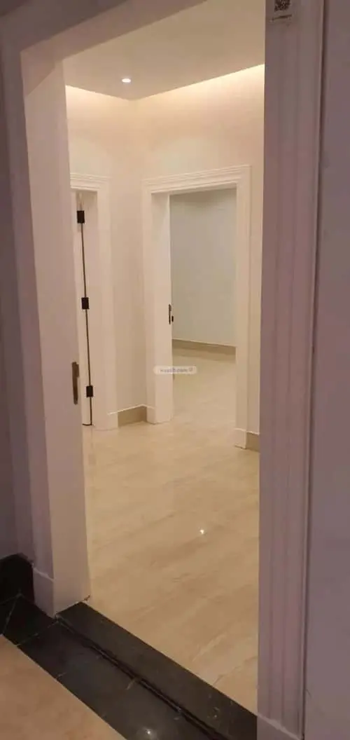 4 bedroom apartment in At Taawon, Riyadh 3