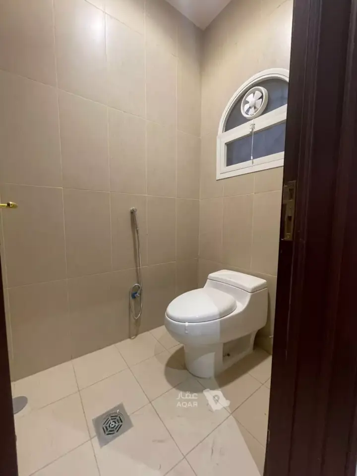 3 bedroom villa in Al Muhammadiyah, Riyadh 2