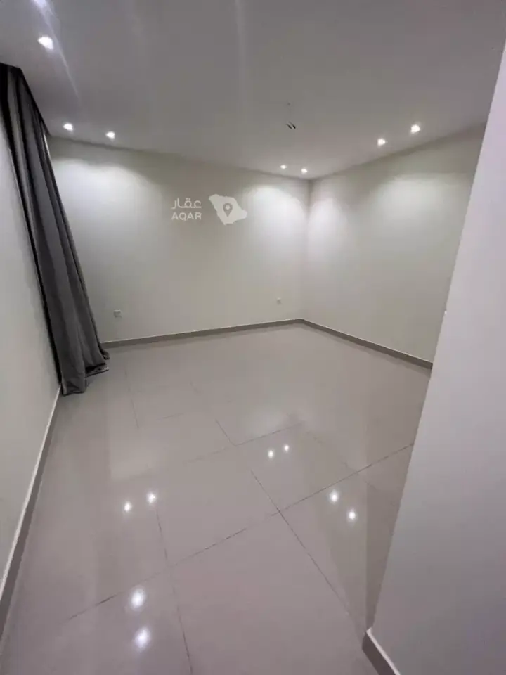 5 bedroom villa in Ash Shulah, Eastern Province 25