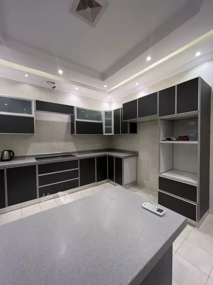 5 bedroom villa in Ash Shulah, Eastern Province 5