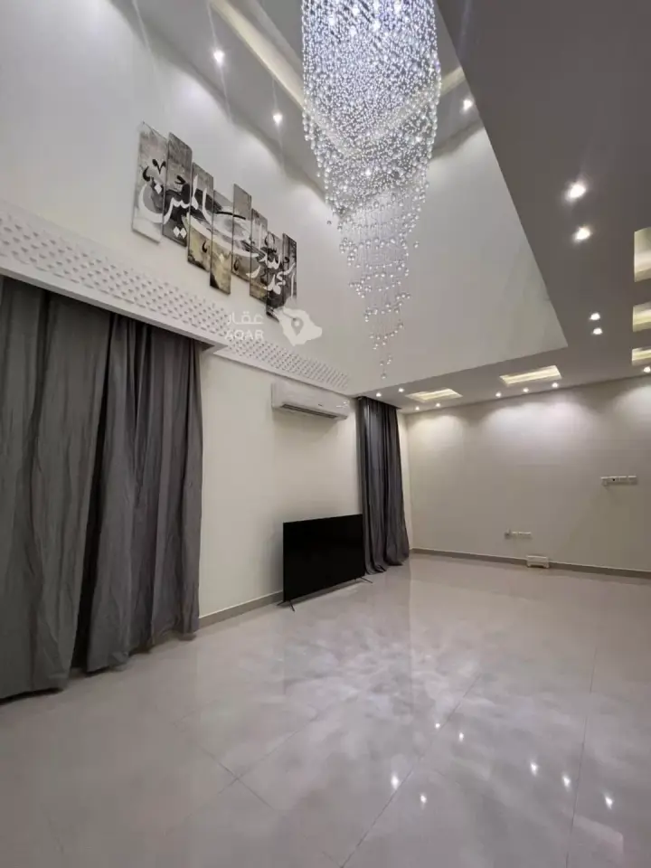 5 bedroom villa in Ash Shulah, Eastern Province 6