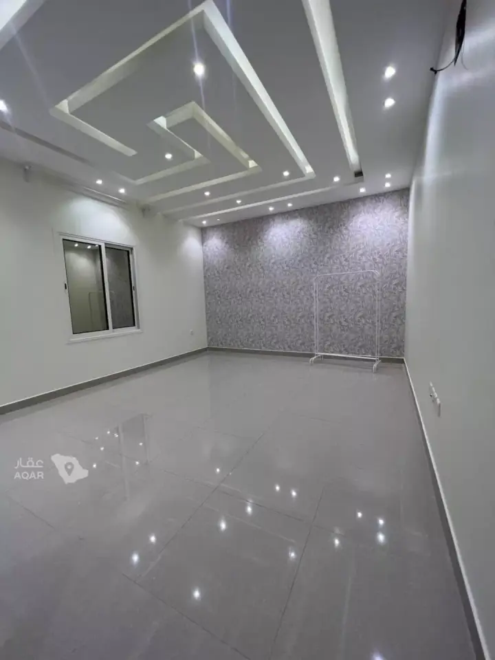 5 bedroom villa in Ash Shulah, Eastern Province 7