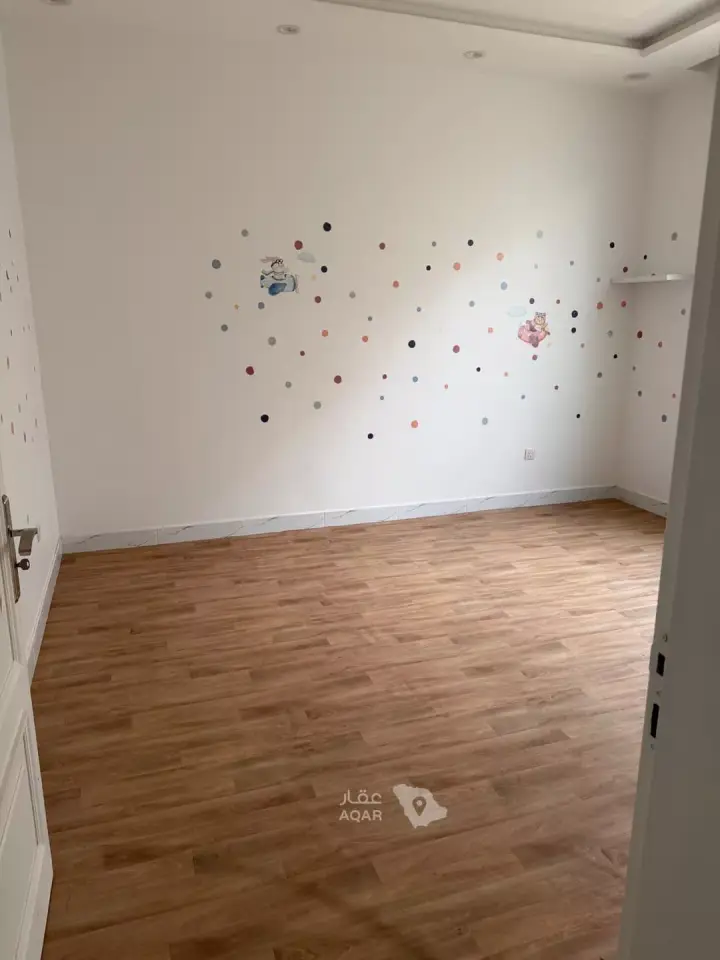 4 bedroom apartment in Al Yaqout, Jeddah 8
