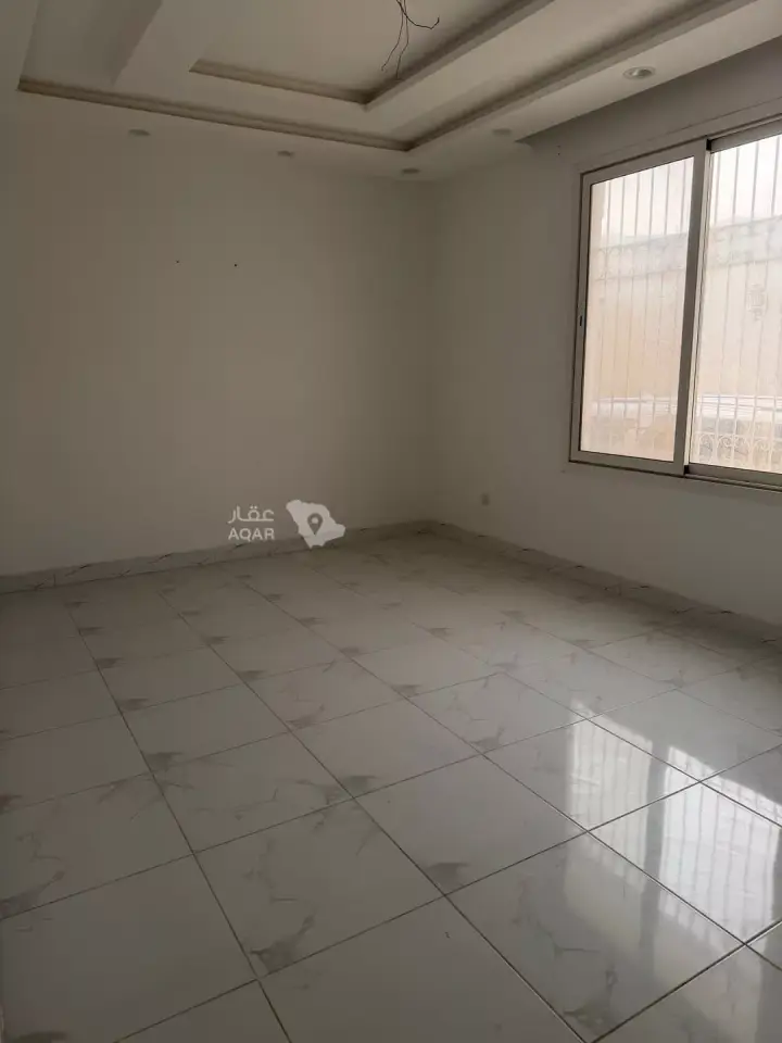 4 bedroom apartment in Al Yaqout, Jeddah 3