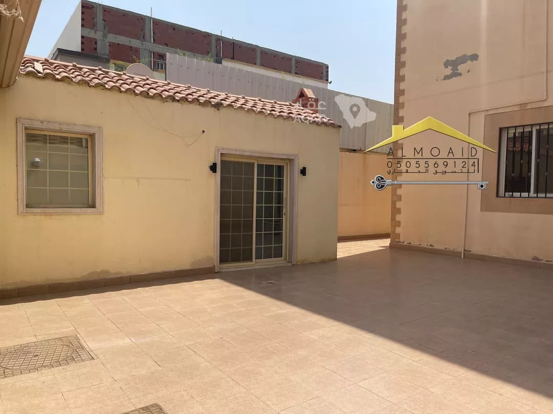 4 bedroom villa in Al Hamdaniyah, Jeddah 9
