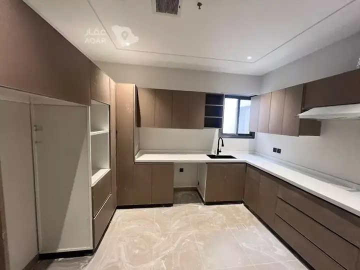3 bedroom apartment in Hittin, Riyadh 3