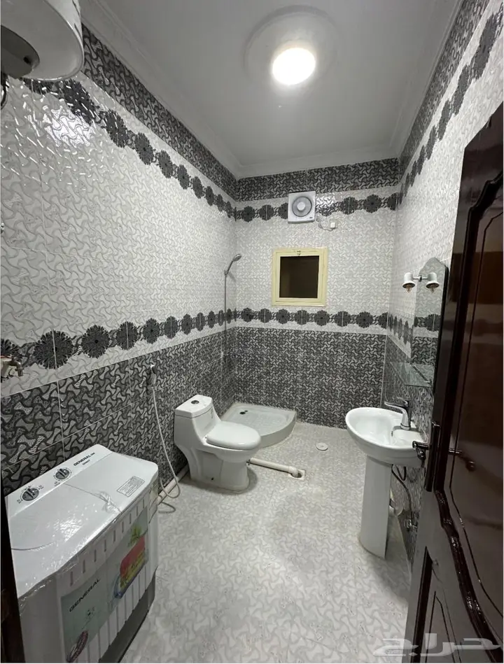 2 bedroom apartment in Al Difa, Madinah 11