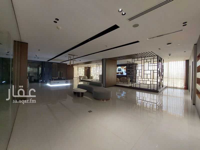 office in Al Wizarat, Riyadh 8