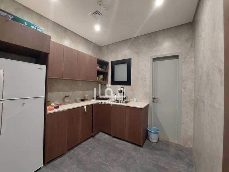 office in Al Wizarat, Riyadh 11