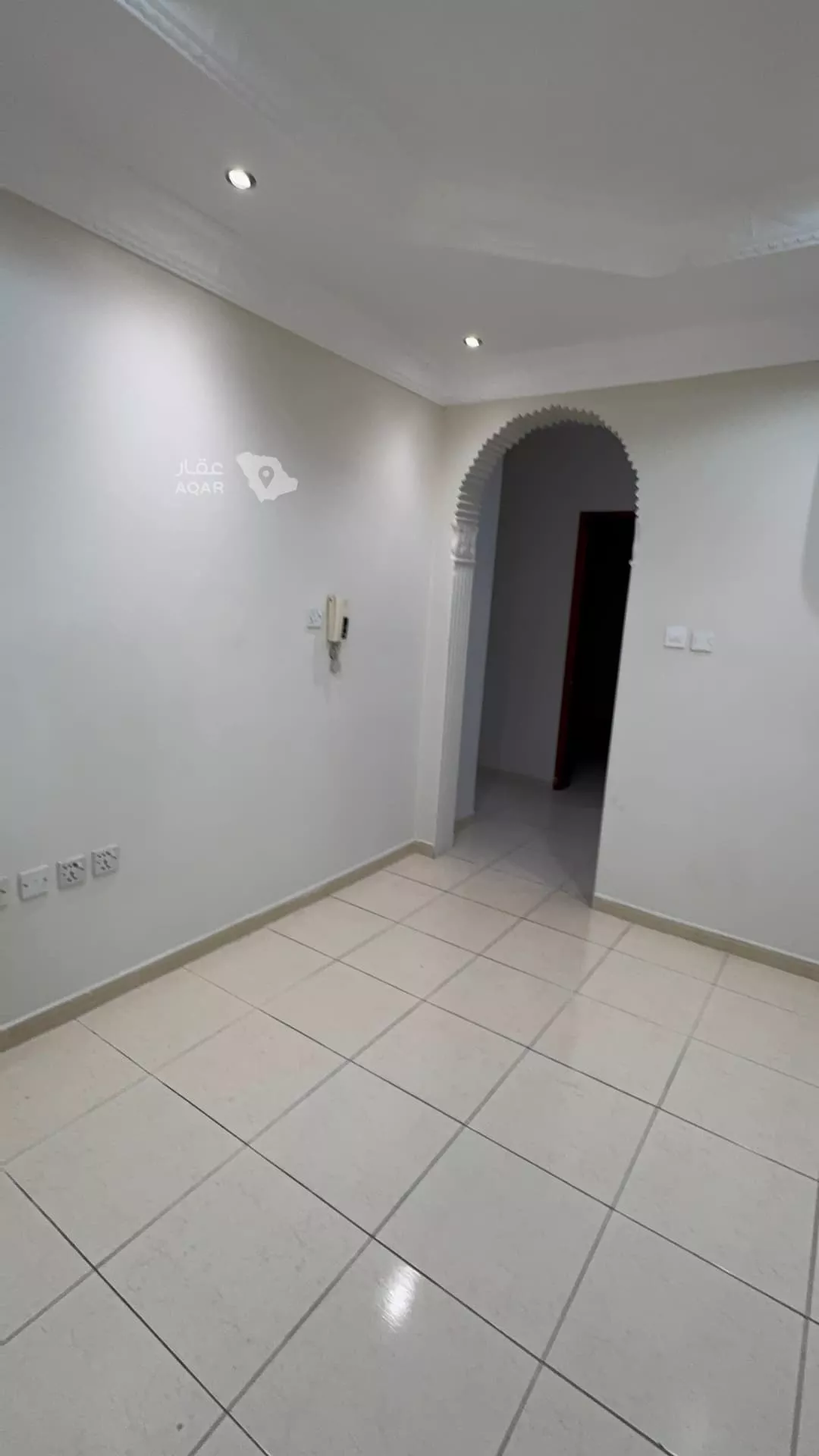 6 bedroom apartment in Tebah Subdivision, Eastern Province 8