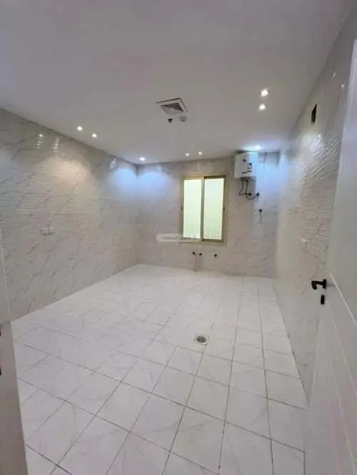 4 bedroom apartment in Al Bayan, Riyadh 9