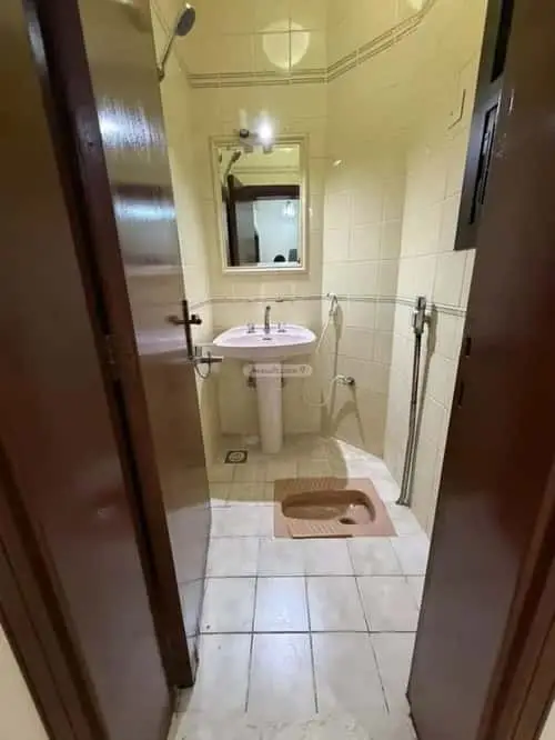 3 bedroom apartment in Al Faisaliyyah, Jeddah 3
