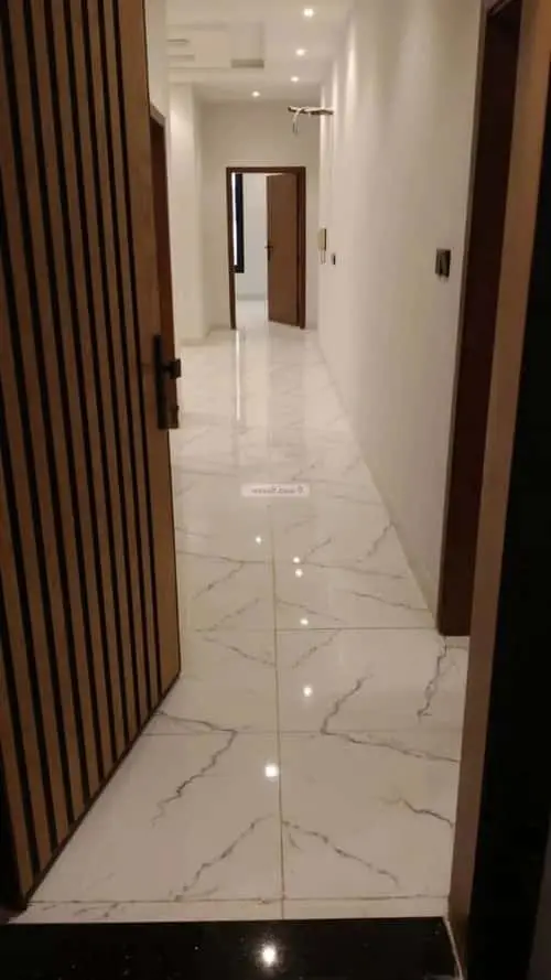 5 bedroom apartment in Al Sawari, Jeddah 6