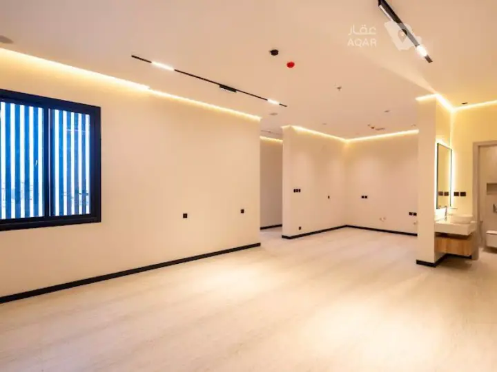 3 bedroom apartment in Dhahrat Laban, Riyadh 7