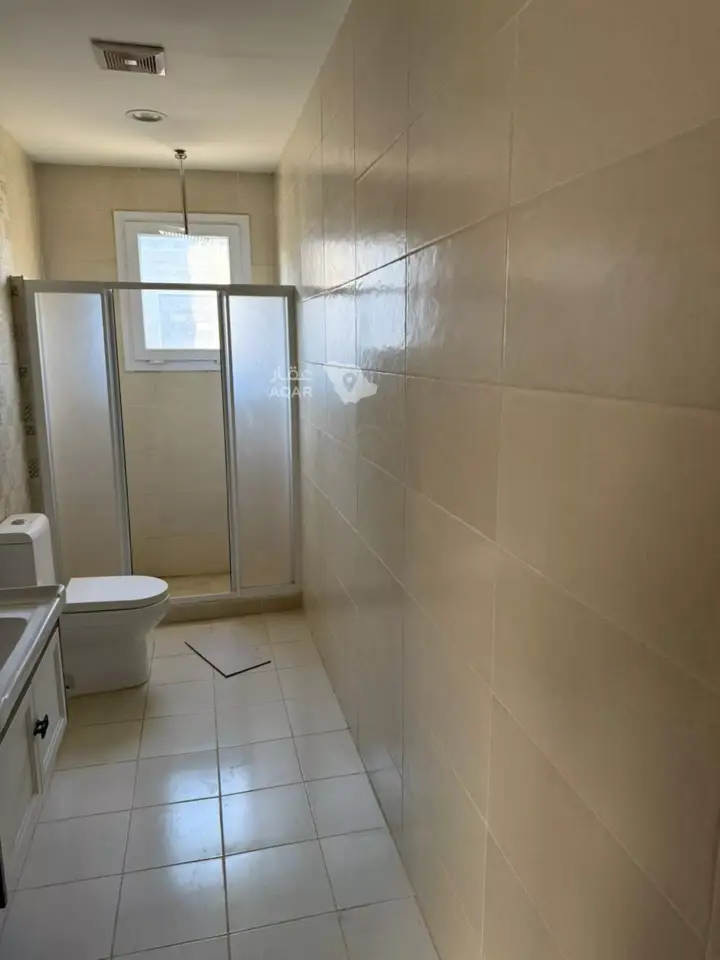 4 bedroom villa in Al Shiraa, Jeddah 21