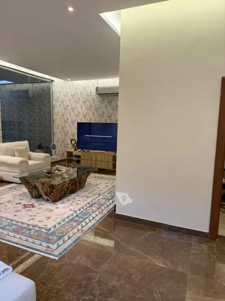 4 bedroom villa in Al Shiraa, Jeddah 11