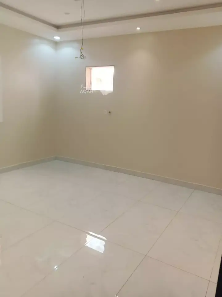 4 bedroom apartment in Al Sanabel, Jeddah 5