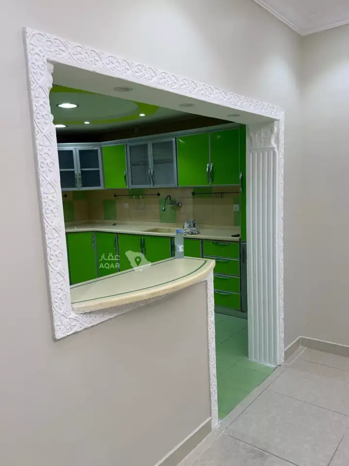4 bedroom apartment in Al Faisaliyyah, Jeddah 6