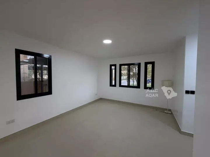 4 bedroom villa in Sidrah, Riyadh 11