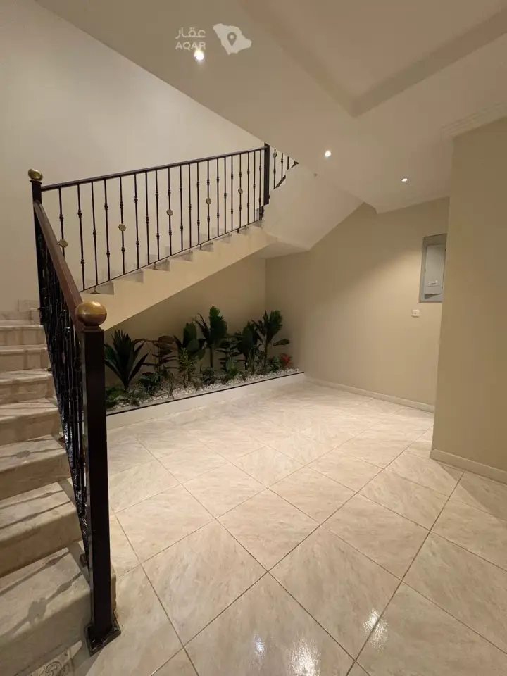 3 bedroom villa in Ishbiliyah, Riyadh 11