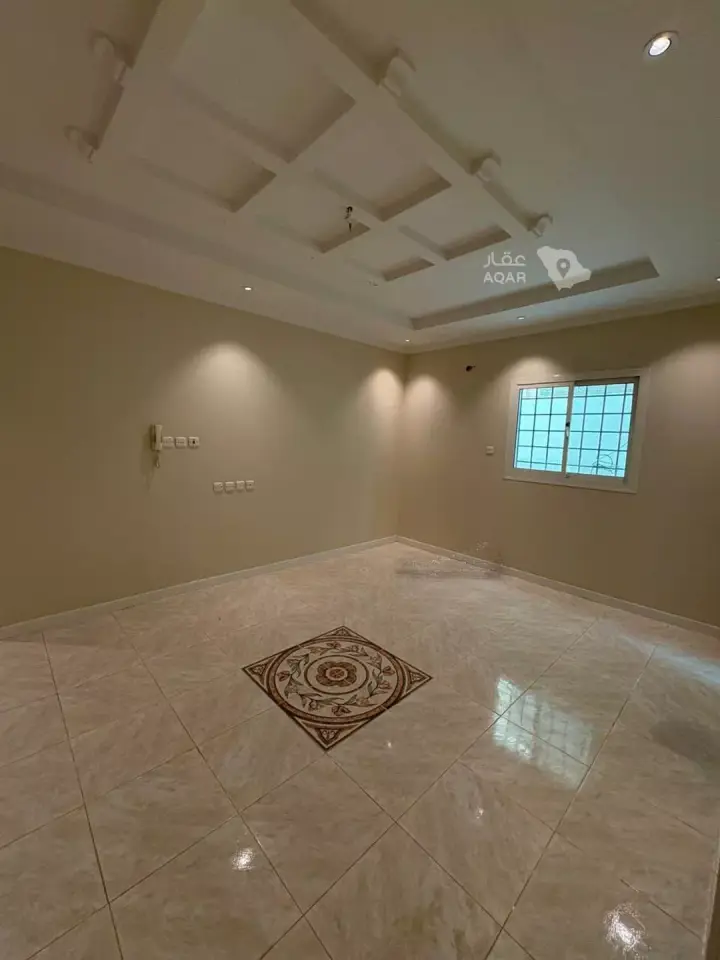 3 bedroom villa in Ishbiliyah, Riyadh 12