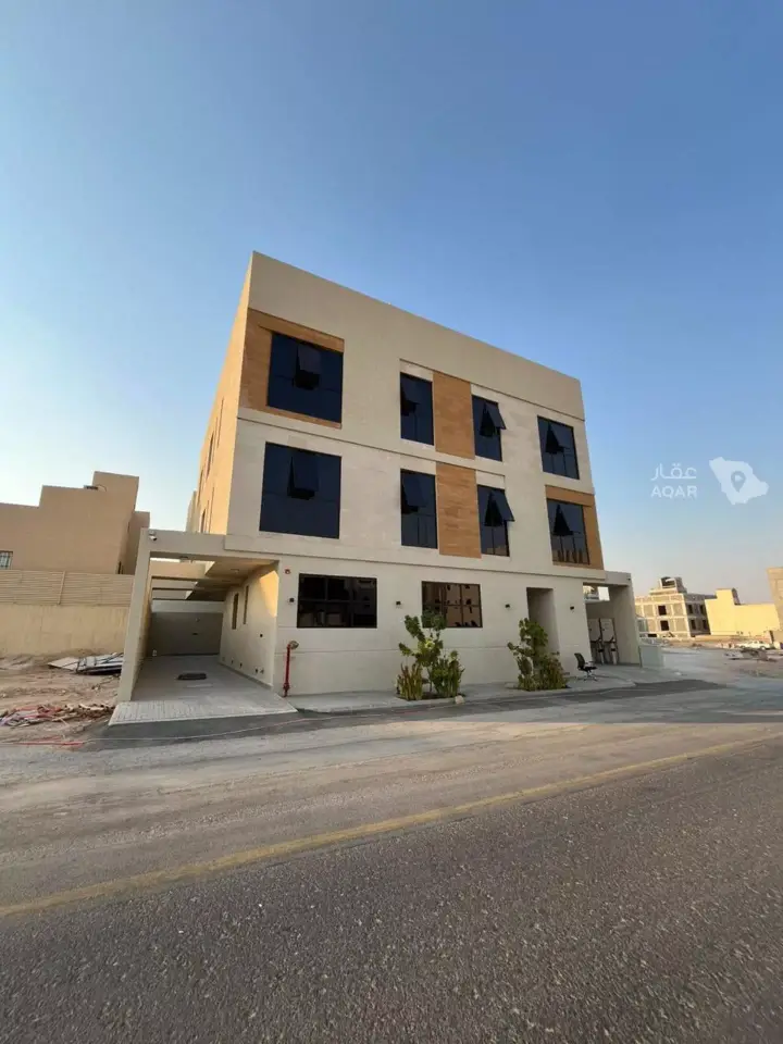 عقار 15 غرف في المهدية، الرياض 3