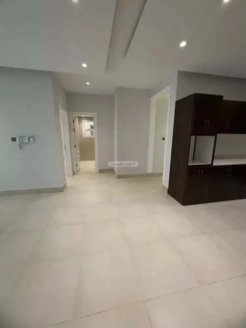 4 bedroom apartment in Al Qairawan, Riyadh 7