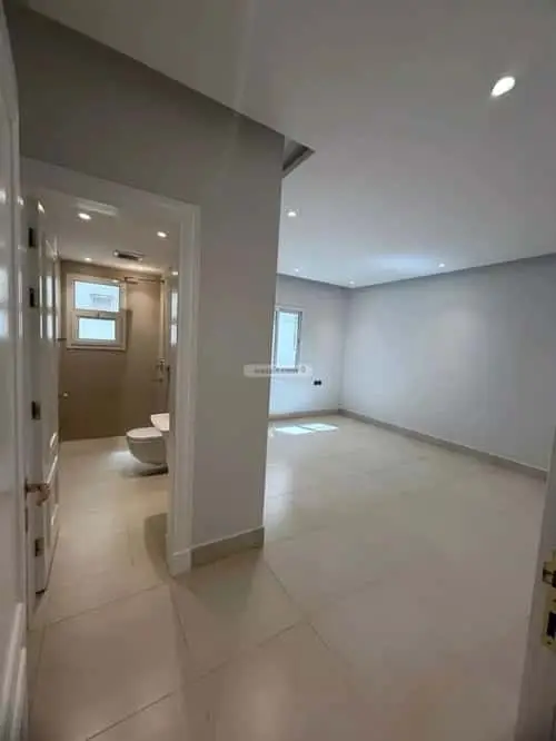 4 bedroom apartment in Al Qairawan, Riyadh 10
