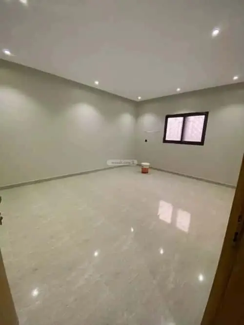 4 bedroom apartment in Al Zahrah, Riyadh 9