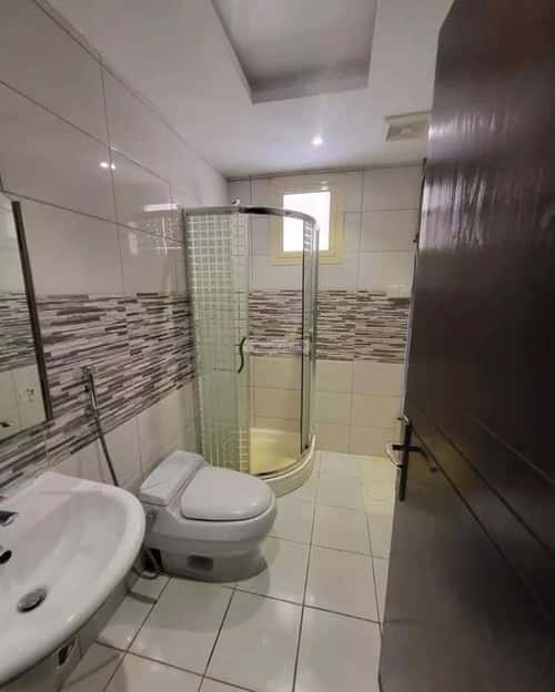 4 bedroom apartment in Irqah, Riyadh 5