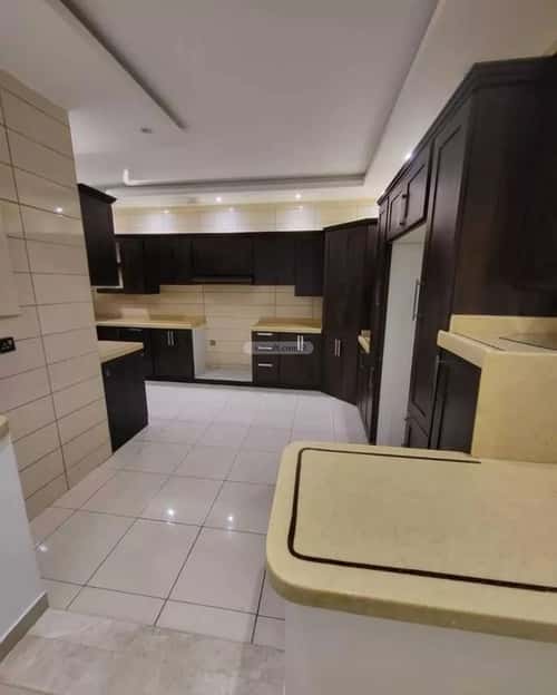 4 bedroom apartment in Irqah, Riyadh 11