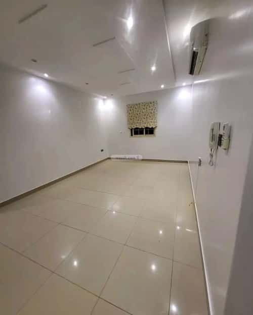 4 bedroom apartment in Irqah, Riyadh 4