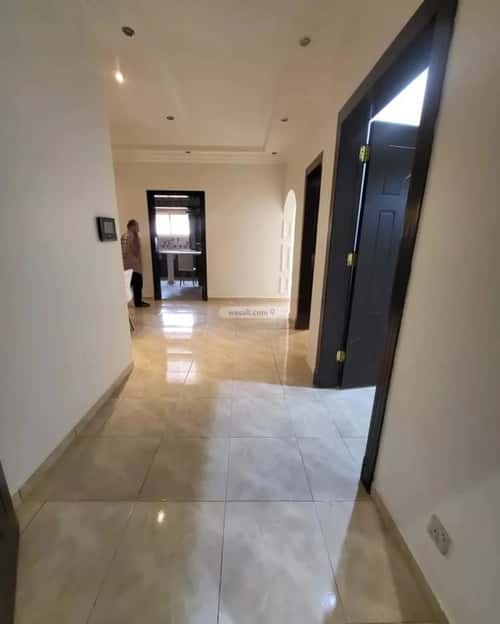 4 bedroom apartment in Irqah, Riyadh 6