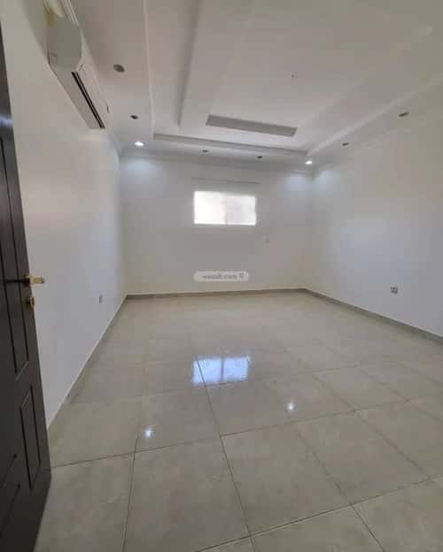 4 bedroom apartment in Irqah, Riyadh 11