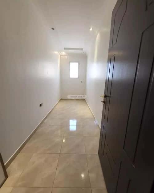 4 bedroom apartment in Irqah, Riyadh 9