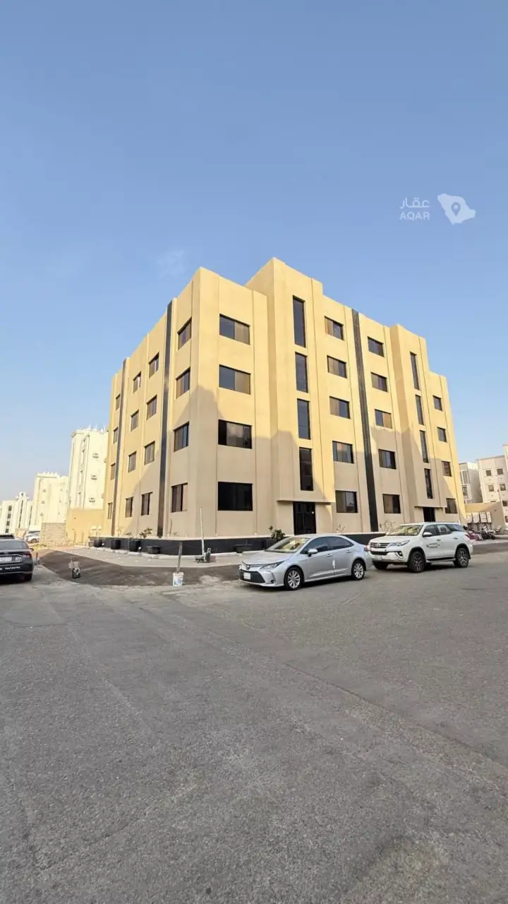4 bedroom apartment in Al Shati, Jazan