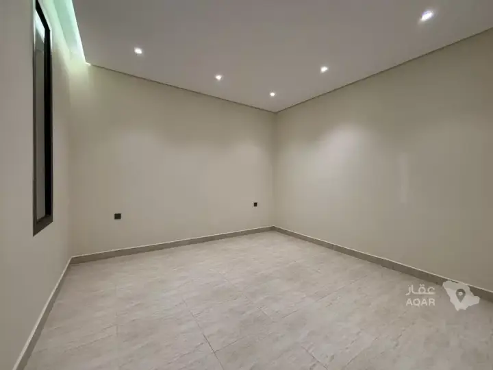 2 bedroom apartment in Al Shati, Jazan 8