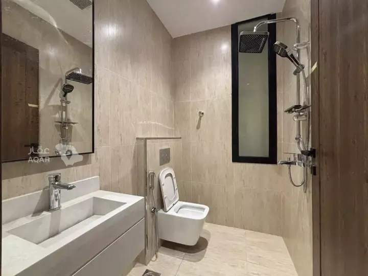 2 bedroom apartment in Al Shati, Jazan 6